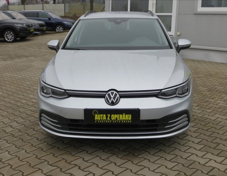 Volkswagen Golf Kombi 1,5 l 110 kw