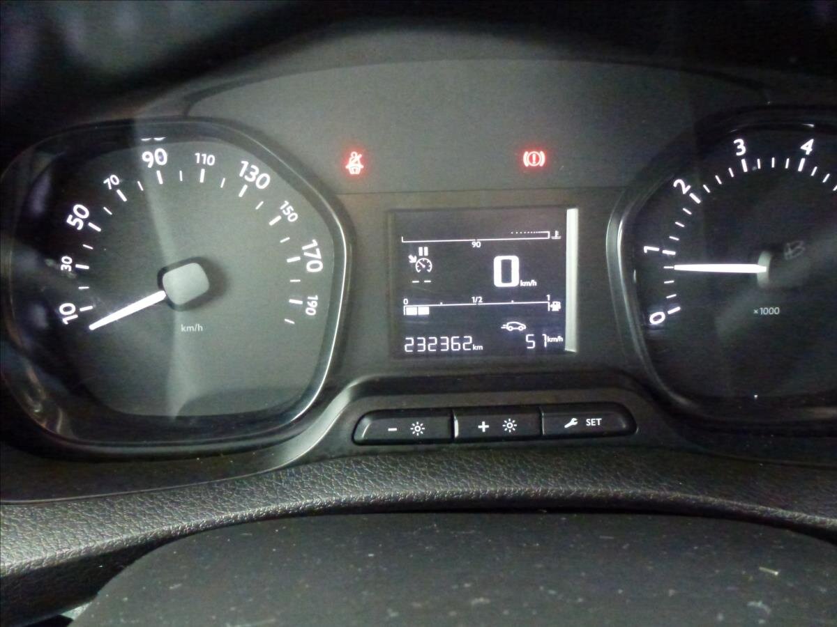 Peugeot Expert Skříň 2,0 l 90 kw