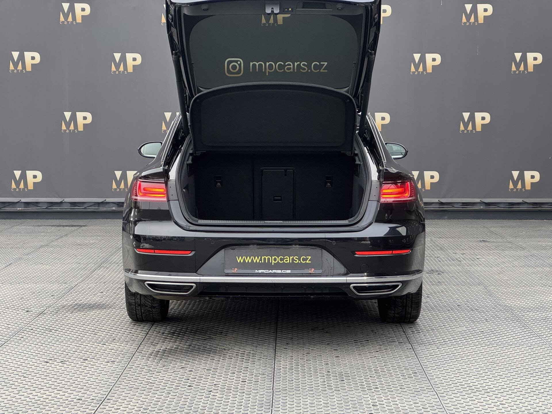 Volkswagen Arteon Liftback 2,0 l 176 kw