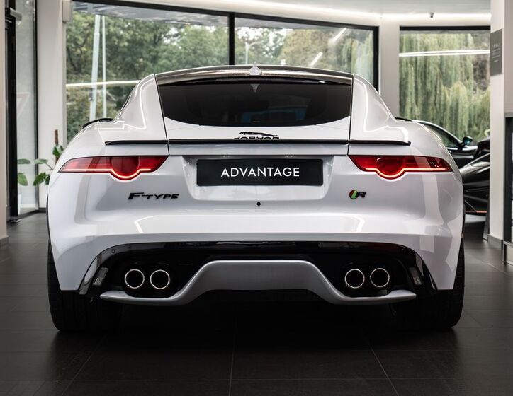 Jaguar F-Type 3