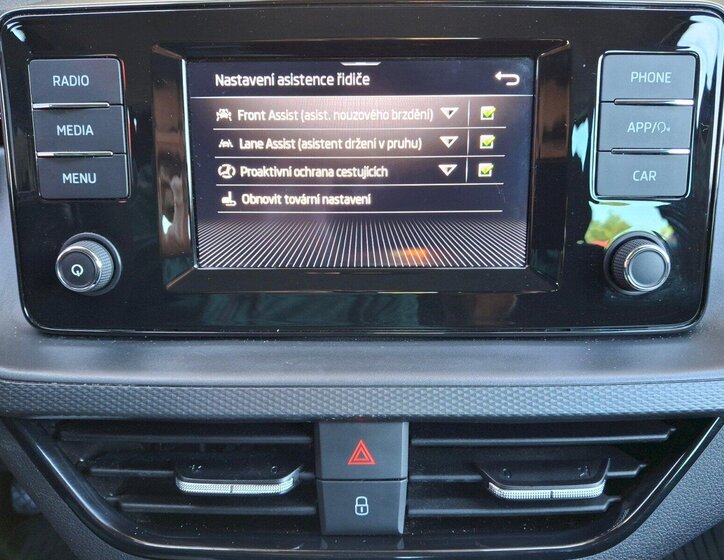 Škoda Kamiq SUV / Terénní 1,5 l 85 kw