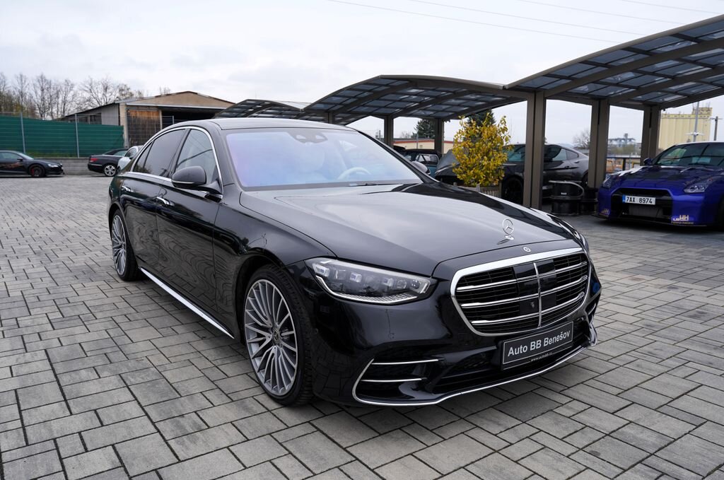 Mercedes-Benz Třídy S Sedan / Limuzína 3,0 l 320 kw