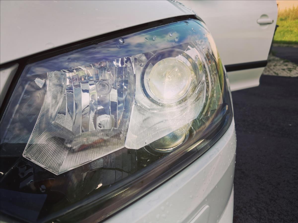 Škoda Yeti Kombi 2,0 l 103 kw