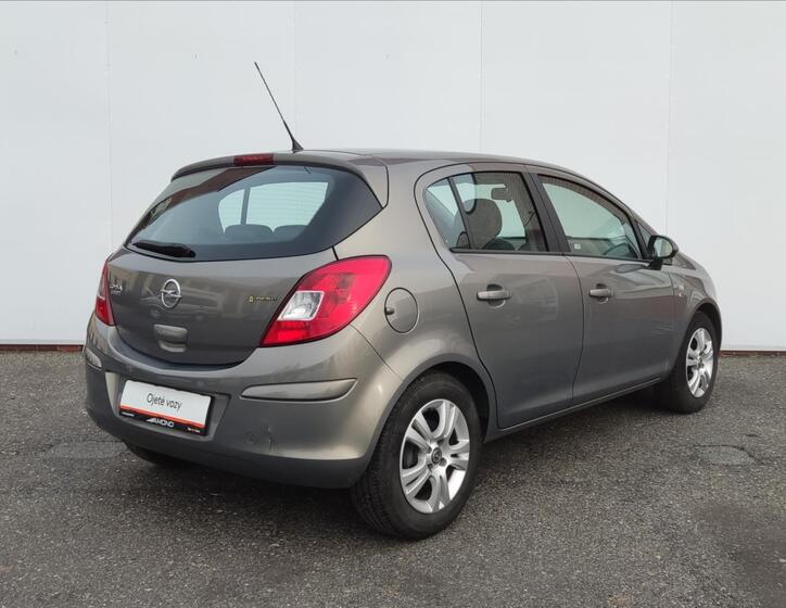 Opel Corsa 2