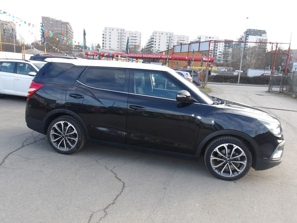 SsangYong Korando SUV 1,6 l 84 kw