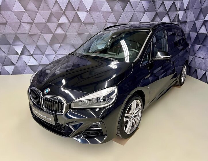 BMW Řada 2 1
