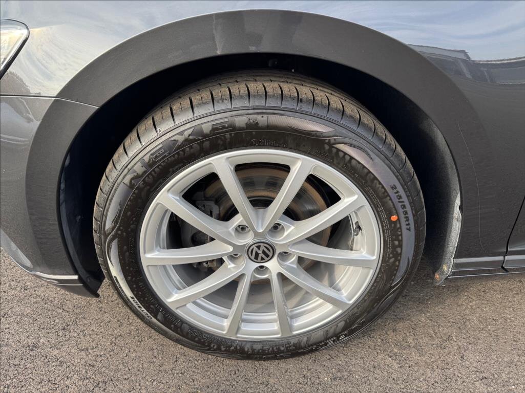 Volkswagen Passat Kombi 2,0 l 110 kw