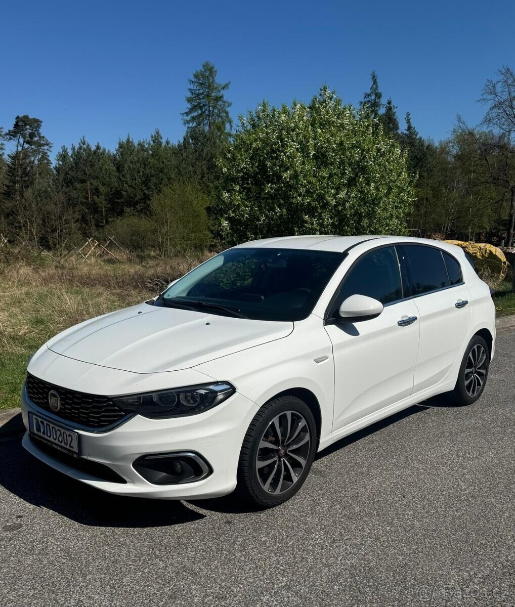 Fiat Tipo Hatchback 0,0 70 kw