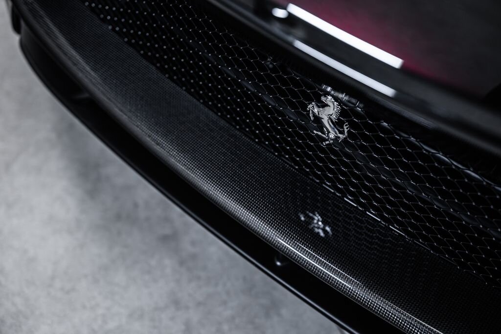 Ferrari Ostatní SUV / Terénní 6,5 l 529 kw