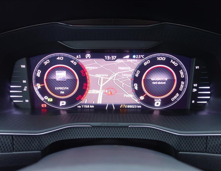 Škoda Superb Kombi 2,0 l 140 kw