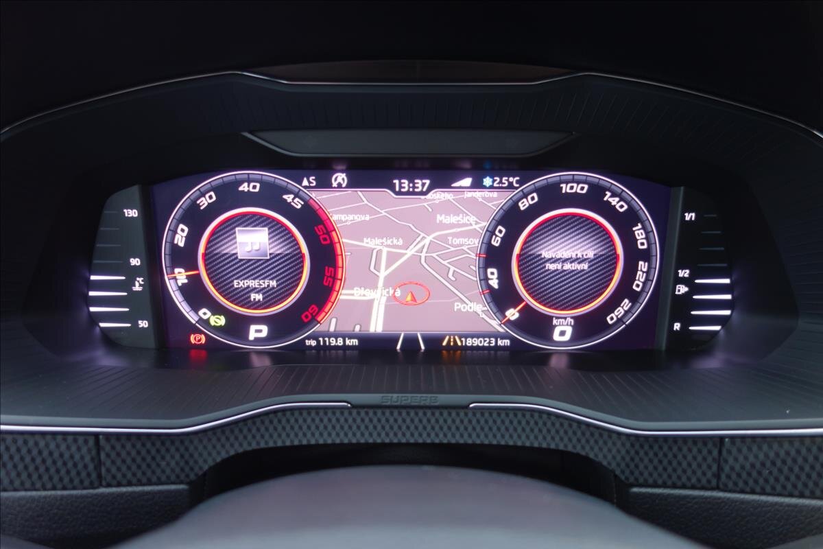 Škoda Superb Kombi 2,0 l 140 kw