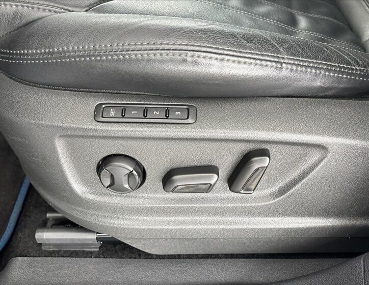 Škoda Kodiaq SUV / Terénní 2,0 l 140 kw