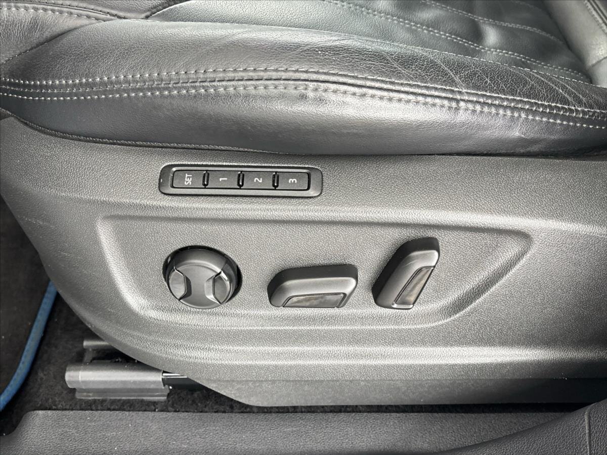 Škoda Kodiaq SUV / Terénní 2,0 l 140 kw