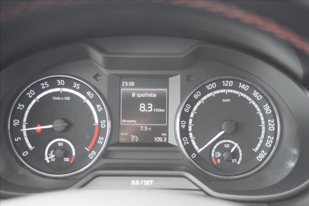 Škoda Octavia Sedan / Limuzína 2,0 l 135 kw