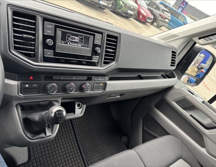 Volkswagen Crafter Skříň 2,0 l 103 kw