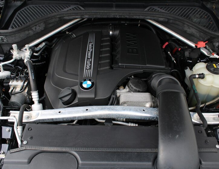BMW X5 SUV / Terénní 3,0 l 225 kw