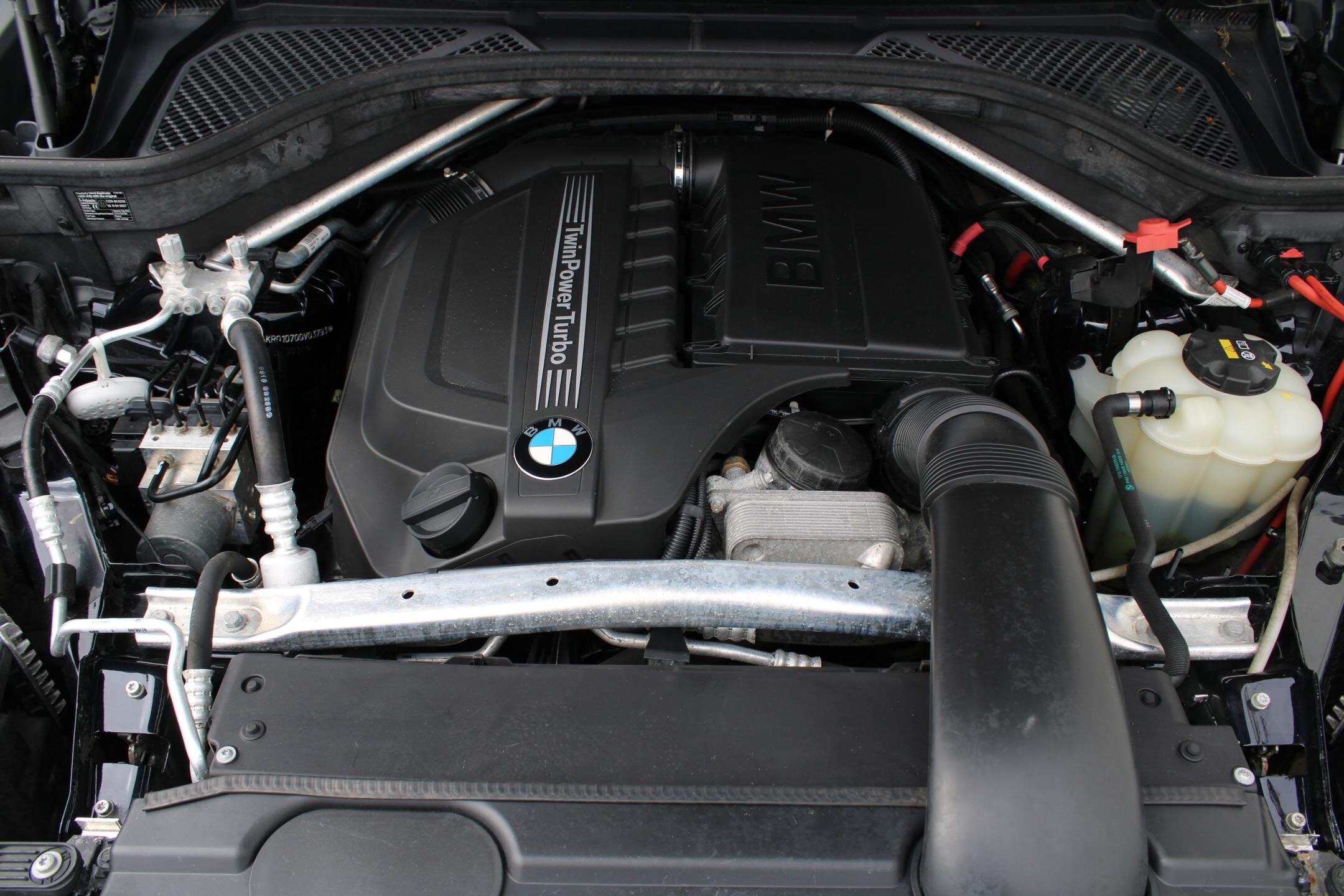 BMW X5 SUV / Terénní 3,0 l 225 kw