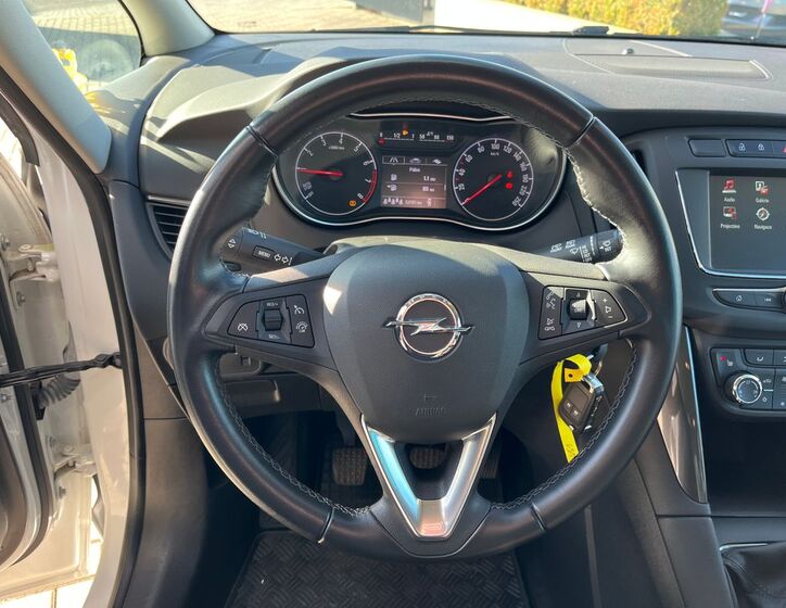 Opel Zafira 19