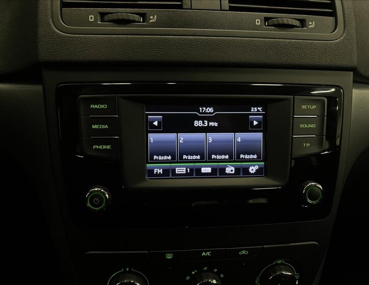 Škoda Yeti SUV / Terénní 1,2 l 81 kw