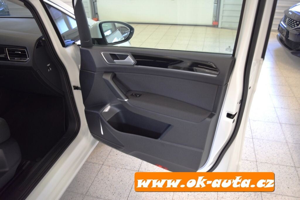 Volkswagen Touran MPV 0,0 110 kw