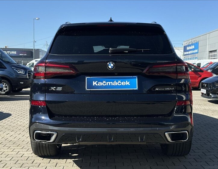 BMW X5 SUV / Terénní 3,0 l 210 kw