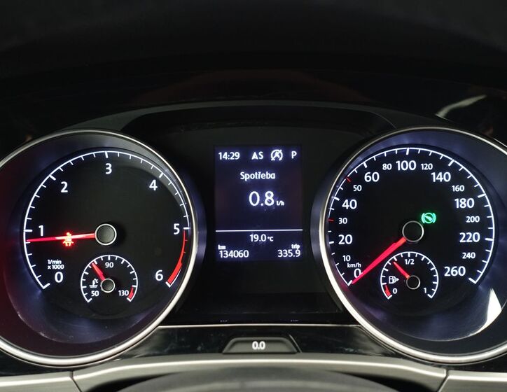 Volkswagen Touran 10