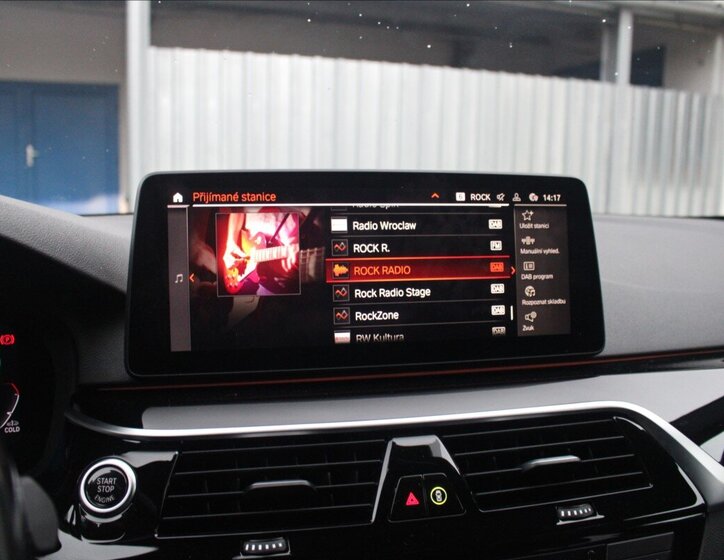 BMW Řada 5 Kombi 3,0 l 210 kw