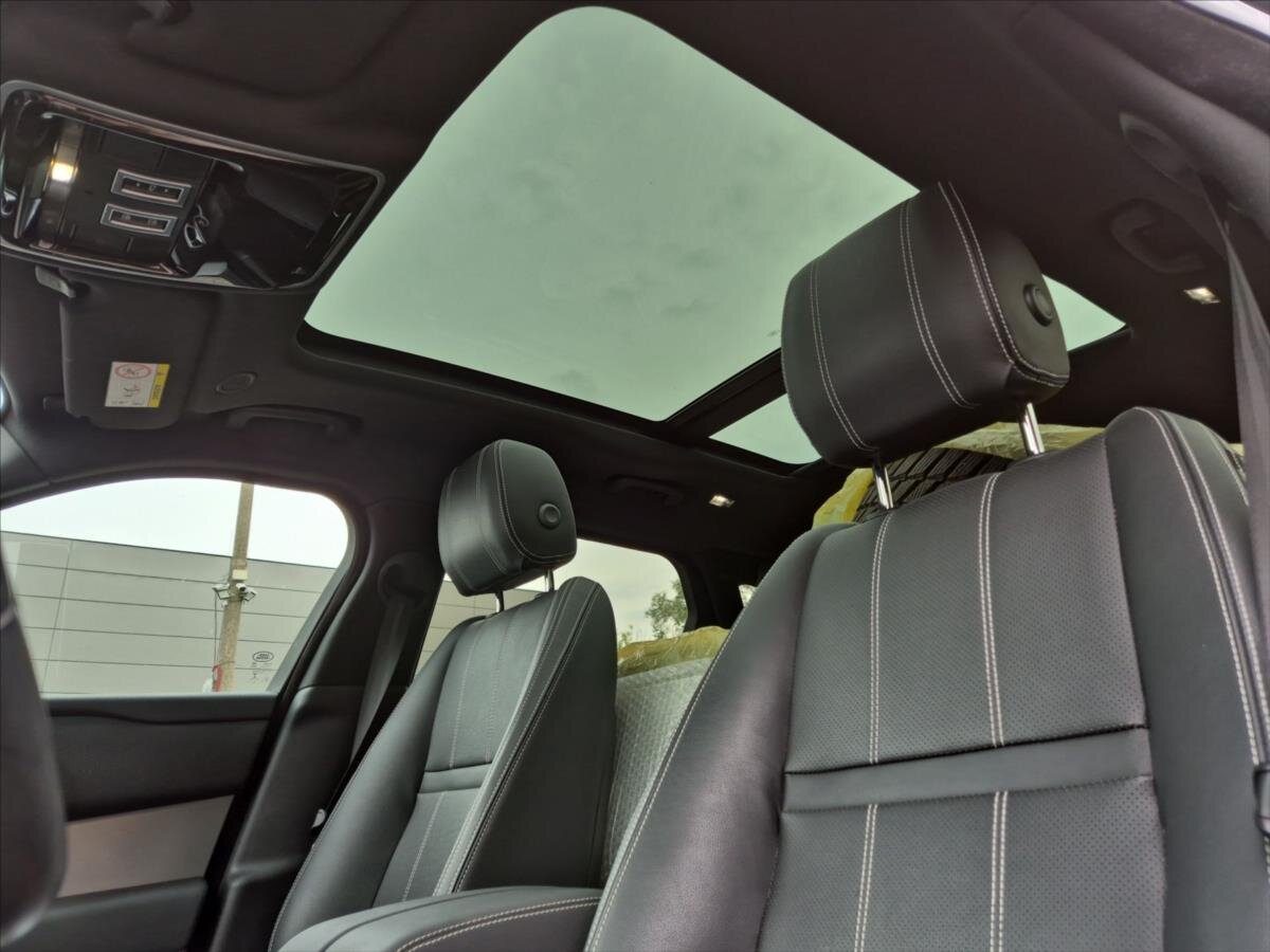 Land Rover Range Rover Velar SUV 2,0 l 150 kw