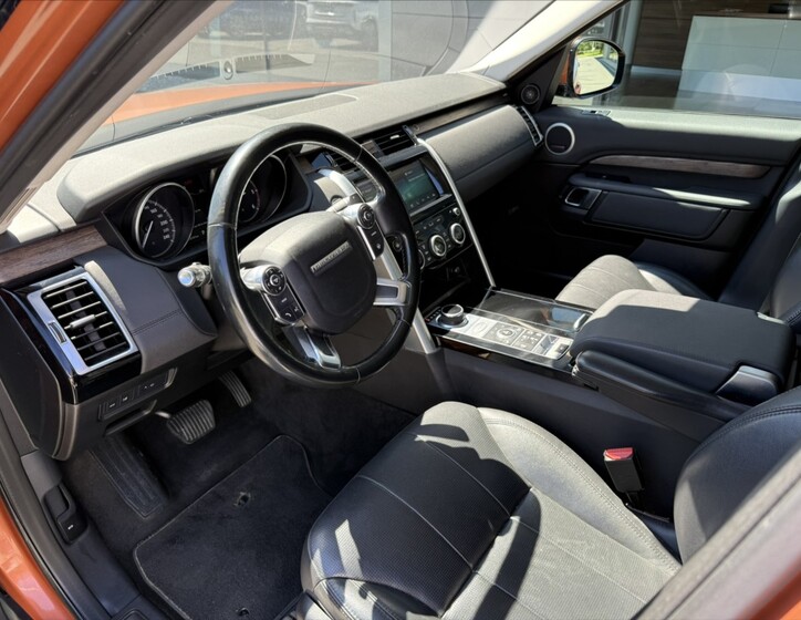 Land Rover Discovery 11