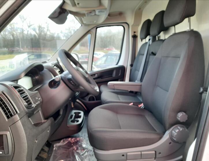 Toyota Proace Max 8
