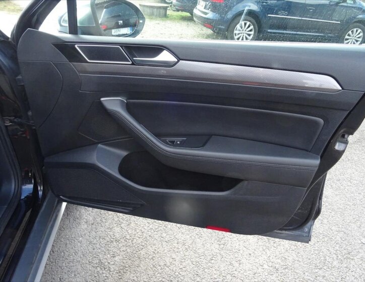 Volkswagen Passat Kombi 2,0 l 140 kw