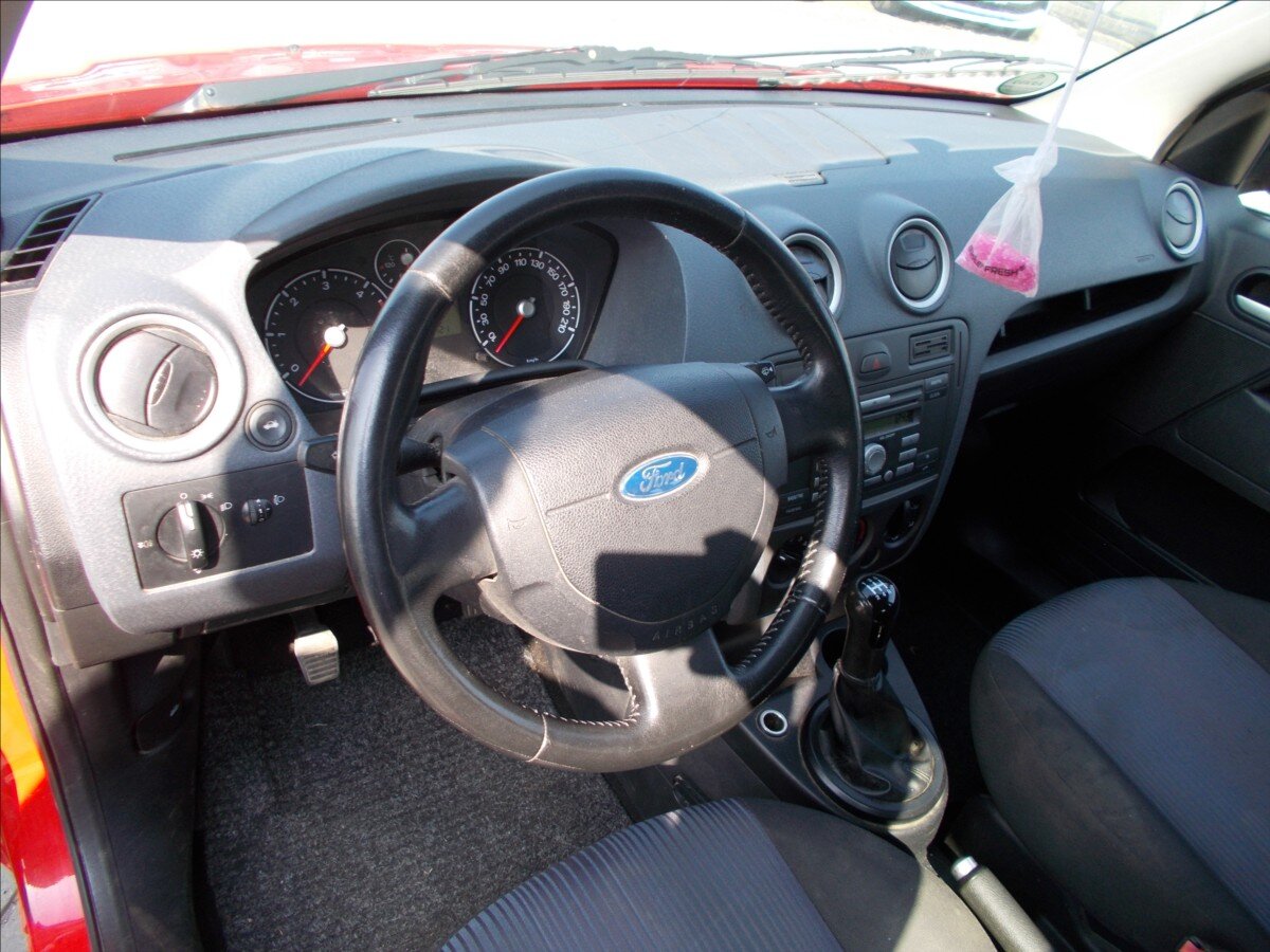 Ford Fusion Hatchback 1,6 l 66 kw