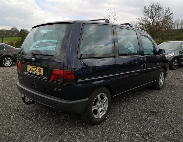 Peugeot 806 Kombi 2,1 l 80 kw