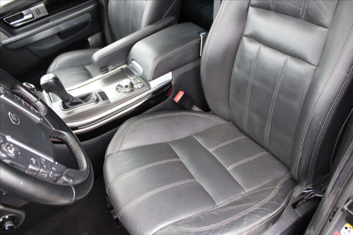 Land Rover Range Rover Sport SUV / Terénní 3,0 l 180 kw