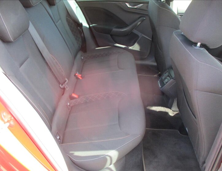 Škoda Kamiq Hatchback 999,0 66 kw