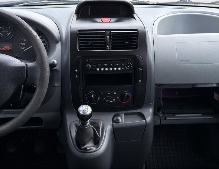 Citroën Jumpy Kombi 2,0 l 72 kw