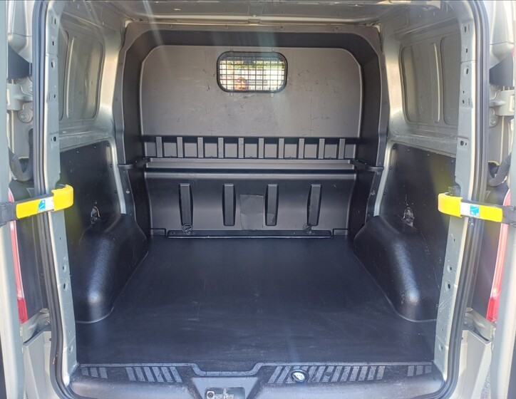 Ford Transit Custom 22