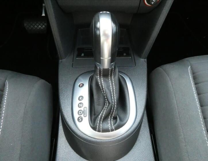 Volkswagen Touran 28