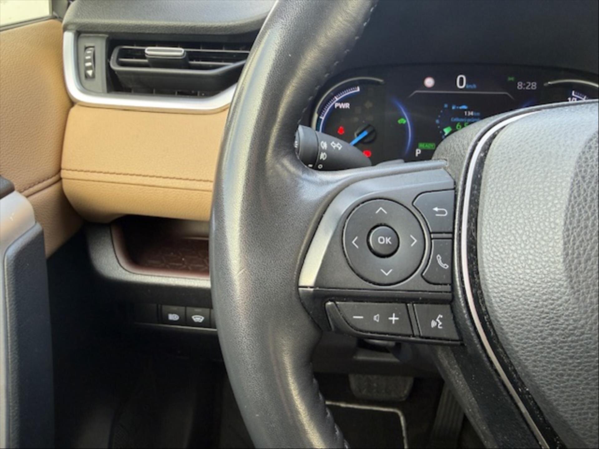 Toyota RAV4 SUV 2,5 l 131 kw