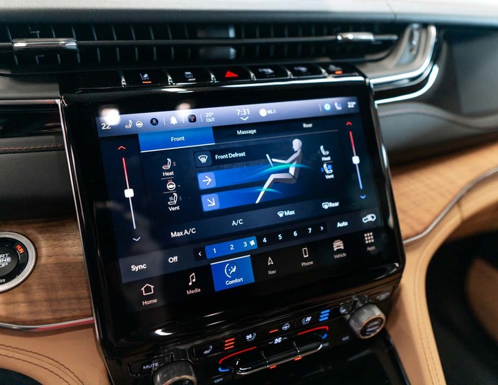 Jeep Grand Cherokee 32