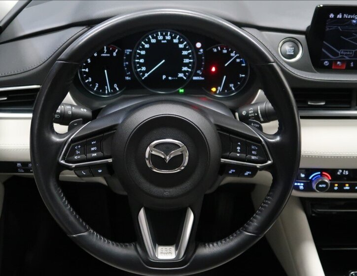 Mazda 6 Sedan / Limuzína 2,5 l 143 kw