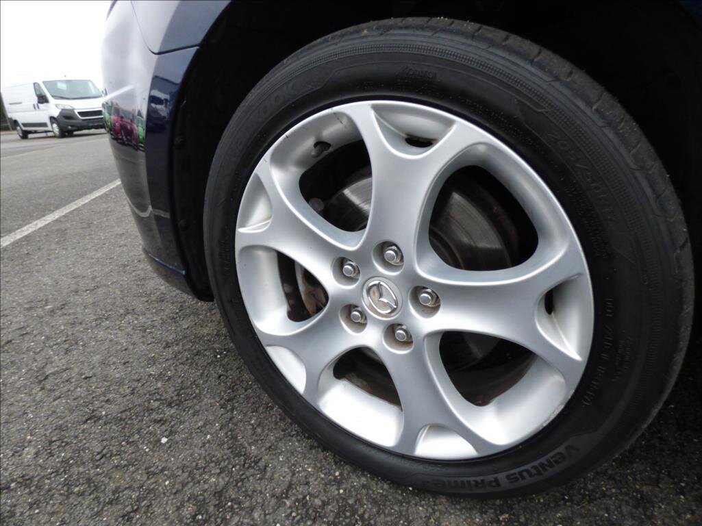 Mazda 5
