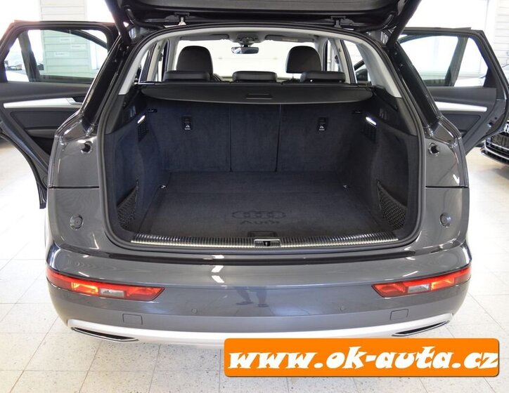 Audi Q5 SUV 2,0 l 0