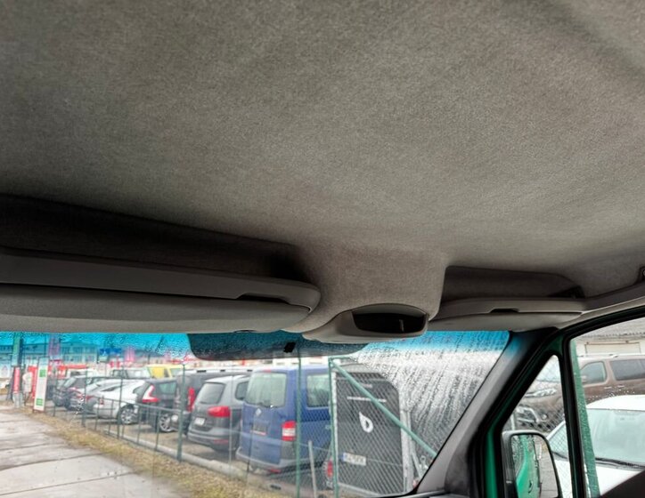 Volkswagen Crafter Valník 2,5 l 80 kw