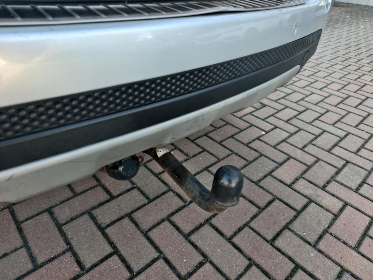 Mercedes-Benz Třídy M SUV 3,0 l 140 kw