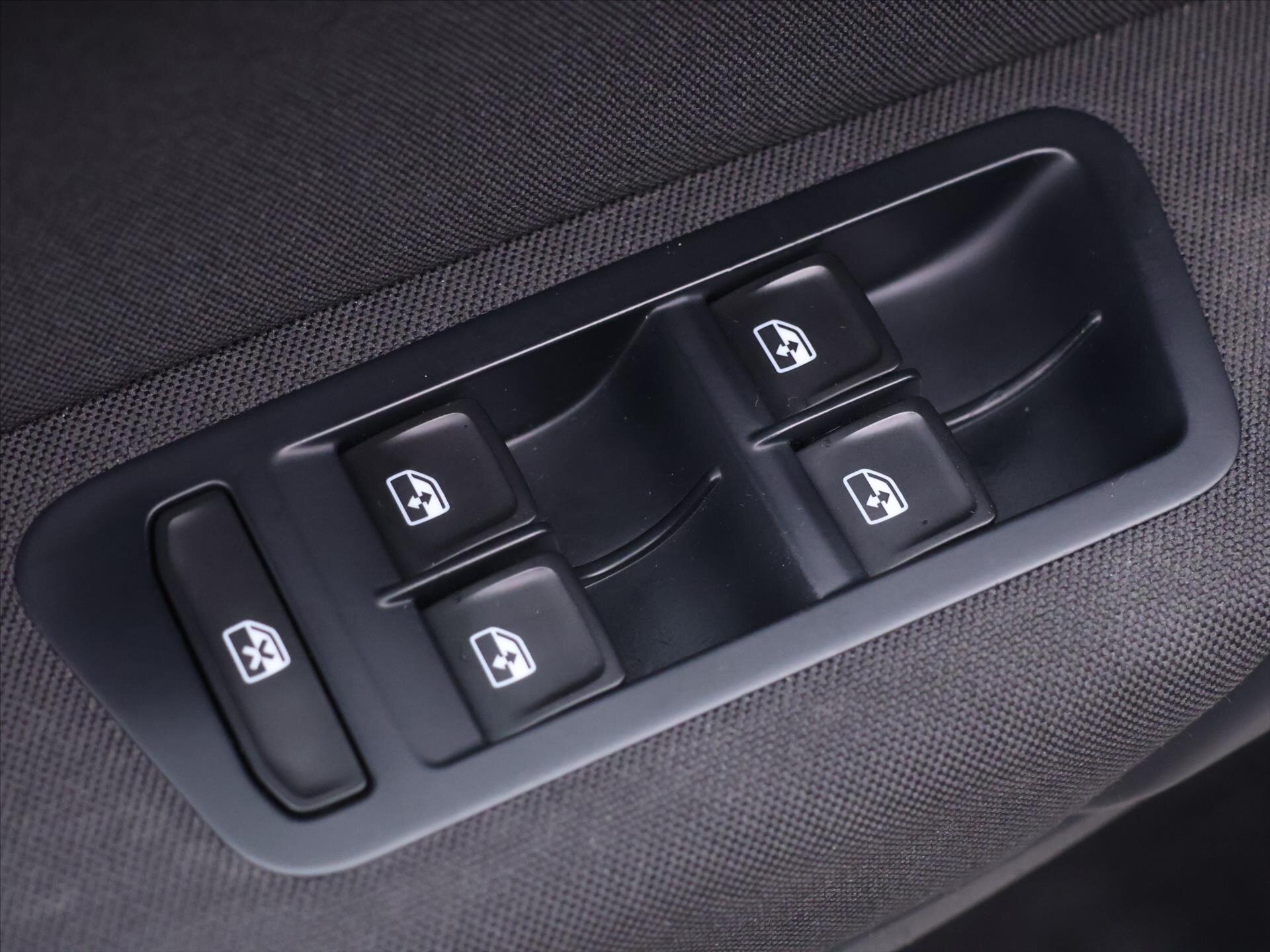 Volkswagen Golf Sportsvan MPV 1,4 l 92 kw