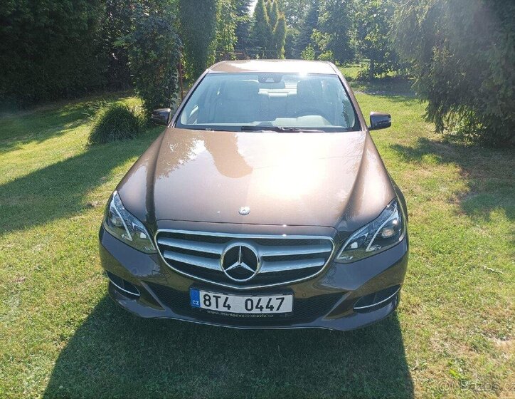 Mercedes-Benz Třídy E Sedan / Limuzína 2,0 l 135 kw