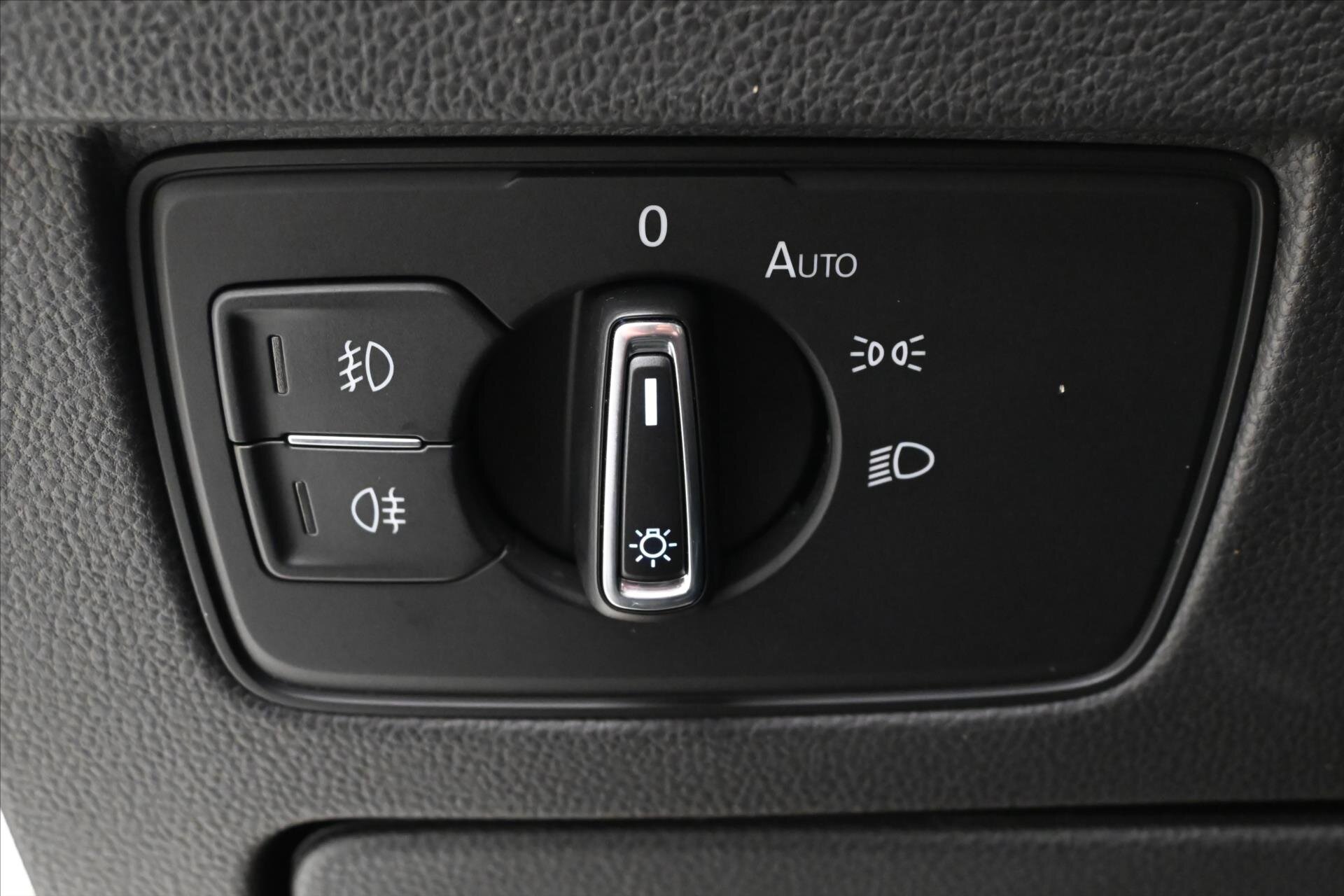 Volkswagen Passat Kombi 1,5 l 110 kw