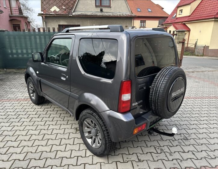 Suzuki Jimny SUV / Terénní 1,3 l 63 kw