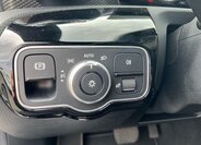 Mercedes-Benz CLA Sedan / Limuzína 1,3 l 118 kw